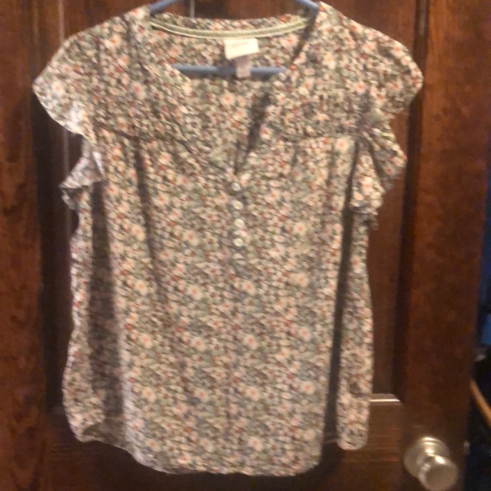Women’s blouse